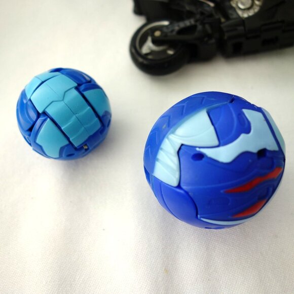 Mixed Lot of 14 Transforming Robot Action Figures See Pictures - Picture 4 of 11